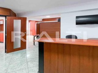 Foto 4 de Oficina amoblada de oportunidad en renta