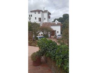 Foto 4 de ARRIENDO APARTAMENTO EN LINDARAJA ALTOS DE SUBA BOGOTA