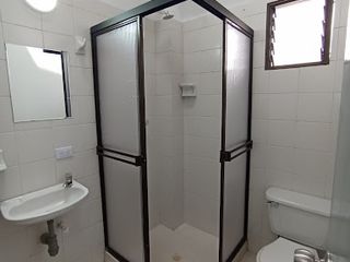 Foto 8 de ARRIENDO de APARTAMENTO en MedellÃ­n