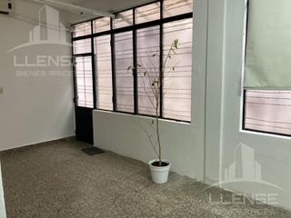 Foto 3 de Casa 4 ambientes reciclada en venta -  Quilmes Oeste