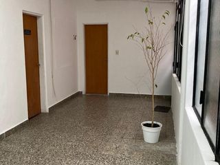 Foto 10 de Casa 4 ambientes reciclada en venta -  Quilmes Oeste