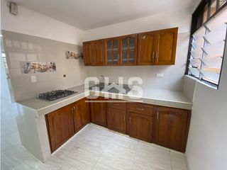 Foto 2 de SE VENDE APARTAMENTO EN BARRIO EL PRADO CARTAGO