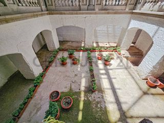 Foto 5 de RENTO HERMOSA CASA EN EL CETRO HISTORICO DE QUITO