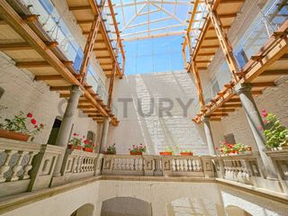 Foto 6 de RENTO HERMOSA CASA EN EL CETRO HISTORICO DE QUITO
