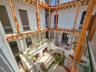 Foto 9 de RENTO HERMOSA CASA EN EL CETRO HISTORICO DE QUITO