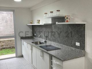 Foto 5 de Se Renta Linda Casa Dentro de Conjunto