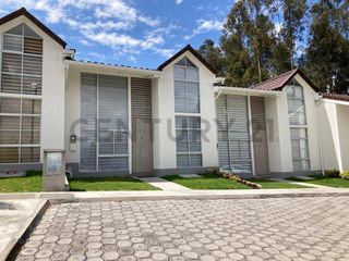 Foto 7 de Se Renta Linda Casa Dentro de Conjunto
