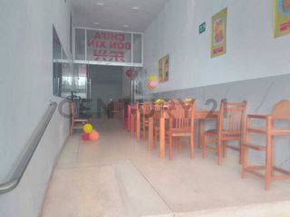 Foto 5 de En Venta Casa Comercial