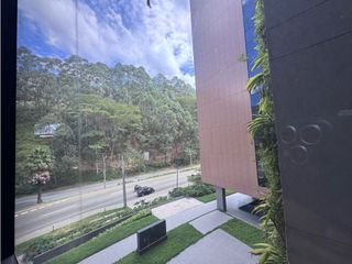 Foto 7 de SE VENDE OFICINA POBLADO