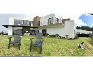 Foto 1 de CASA EN ARRIENDO SECTOR ESCOBERO - ENVIGADO