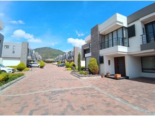 Foto 1 de ARRIENDO CASA EN CONJUNTO CERRADO COTA $ 4,600.000
