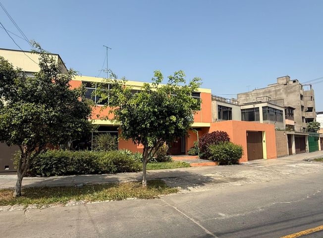 Casa en Venta en Santiago de Surco - Widok 6