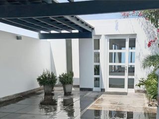 Casa en Venta en Asia