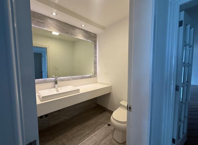 Apartamento en venta en Quito Tenis - Altro