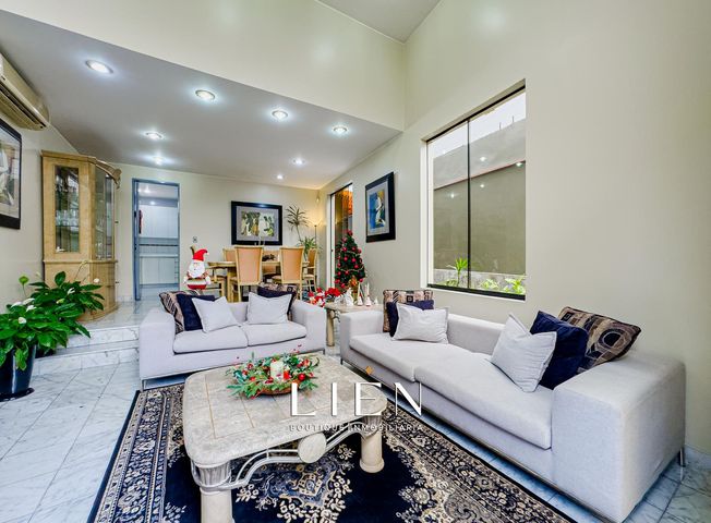 Casa en Venta en La Molina – pohled 5