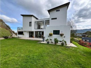 Casa en Venta en Envigado