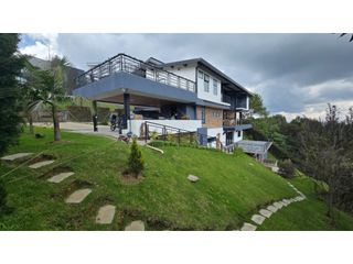 Casa en Venta en Envigado