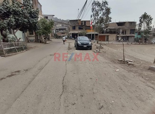 Casa en Venta en Villa María del Triunfo - Ansicht 5