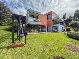 Casa en Venta en Envigado