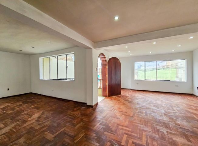 Departamento en Venta en Carmen de La Legua - Ansicht 6