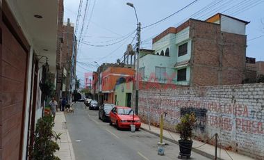 Terreno en Venta en Santiago de Surco - Vista 3
