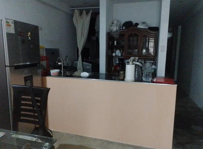 Casa en Venta en Villa María del Triunfo - Więcej
