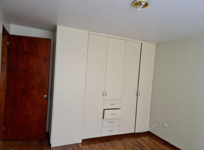 Departamento en Venta en Surquillo - Więcej