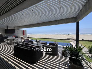 Departamento en venta bajo precio de mercado en Cerro Azul