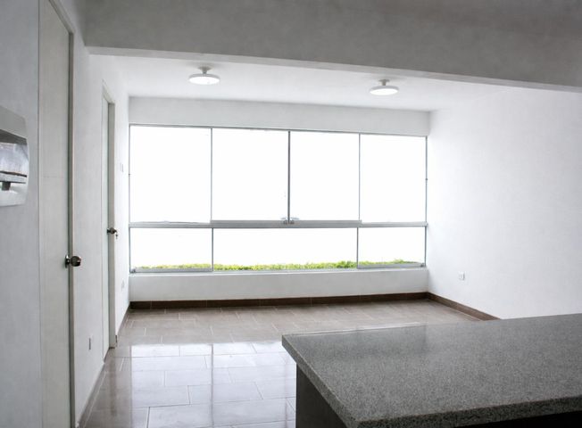 Departamento en Venta en Ate - Mehr