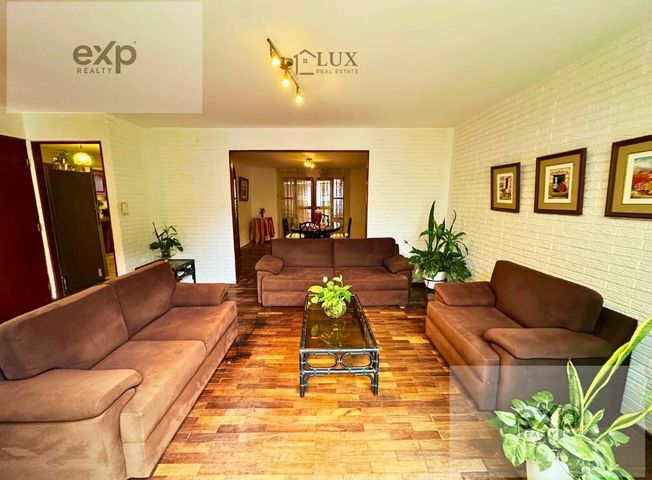 Casa en Venta en Chorrillos - Więcej