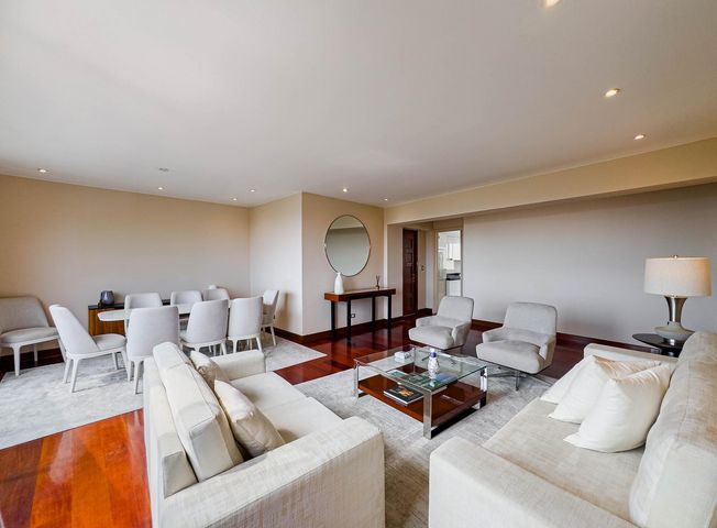 Departamento en Venta en Cerros de Camacho - Widok 5