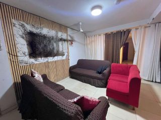 Casa en Venta en Comas - Więcej