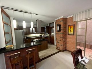 Casa en Venta en Las Lomitas