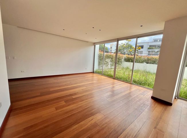 Apartamento en venta en Gonzalez Suarez - Ansicht 3
