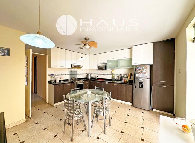 Casa en Venta en Villa María del Triunfo - Widok 5
