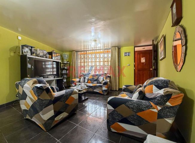 Casa en Venta en San Juan de Lurigancho - Vista 4