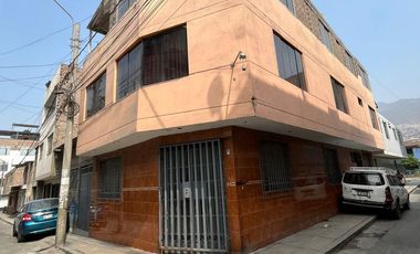 Casa en Venta en San Juan de Miraflores - Vista 3