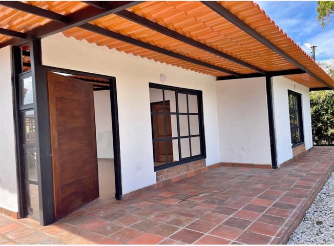 Casa en arriendo en Rionegro