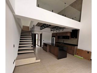 Apartamento en Alquiler en Cumbaya