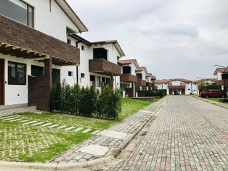Casa en Venta en La Armenia - Vista 2