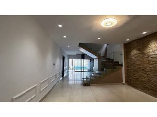 Casa en Venta en Via A La Costa