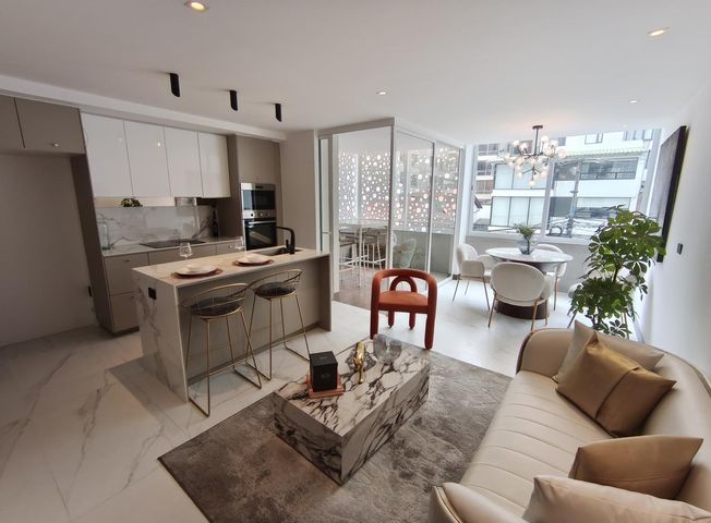 Apartamento en venta en Gonzalez Suarez - Altro