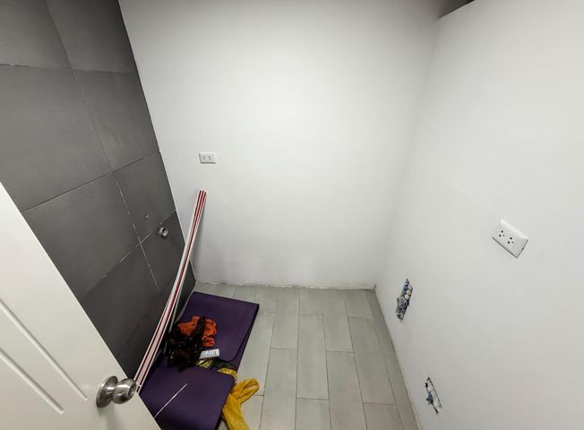 Casa en Venta en Santiago de Surco - Więcej