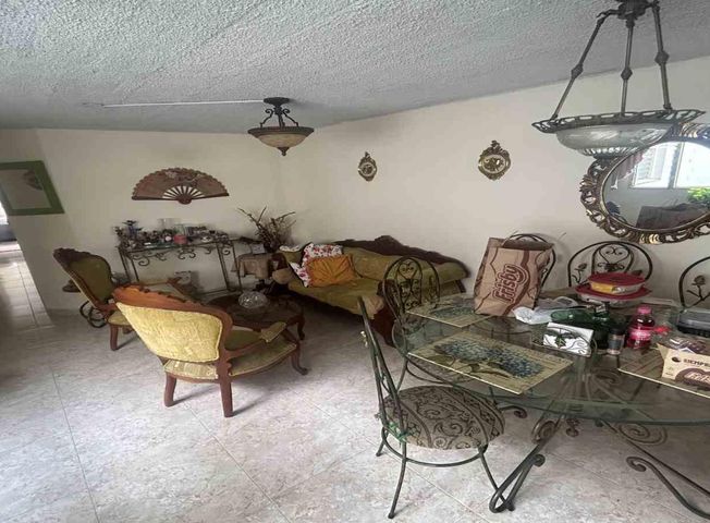 Apartamento en arriendo en Sector Lago Uribe
