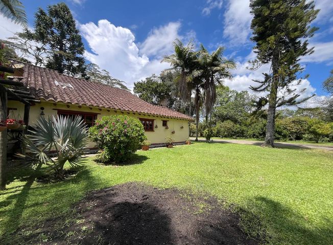 Casa en arriendo en Rionegro