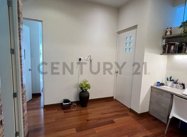 Departamento en Venta en San Isidro - Więcej