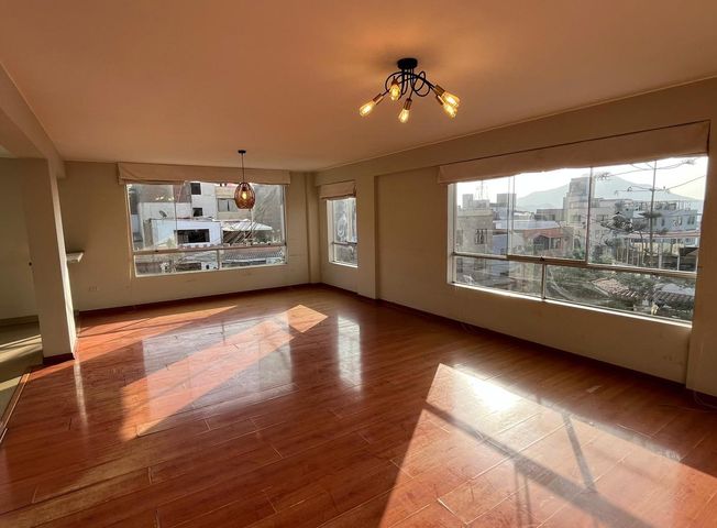 Departamento en Venta en La Molina - Ansicht 4