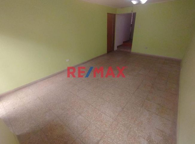 Casa en Venta en Villa el Salvador - Więcej