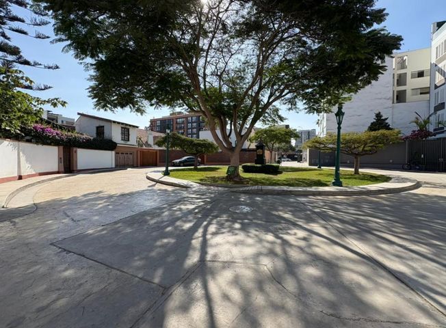 Casa en Venta en Country Club - Vista 5