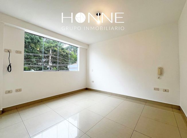 Departamento en Venta en Santiago de Surco - View 5